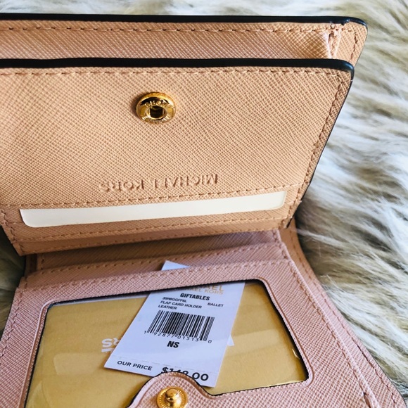 NWT Michael Kors studded card case wallet pink - Picture 3 of 4